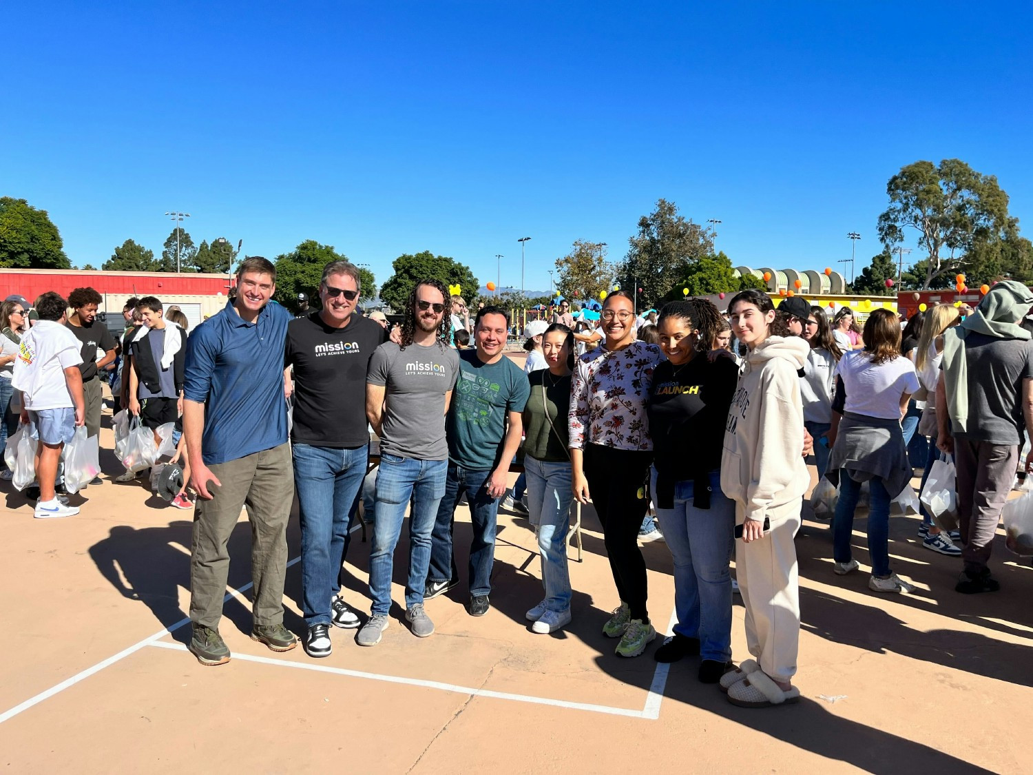 The Mission Cloud team volunteering for Big Sunday in Los Angeles