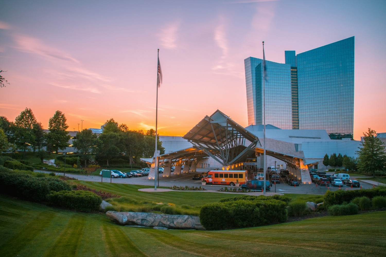 Working at Mohegan Sun Great Place To Work®