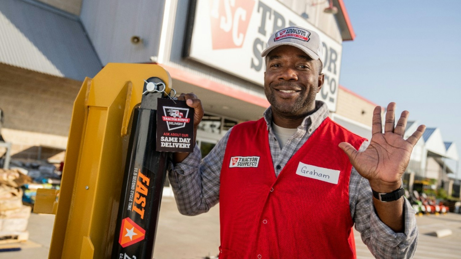Tractor Supply Company Delivers Same-Day from 100% of Stores