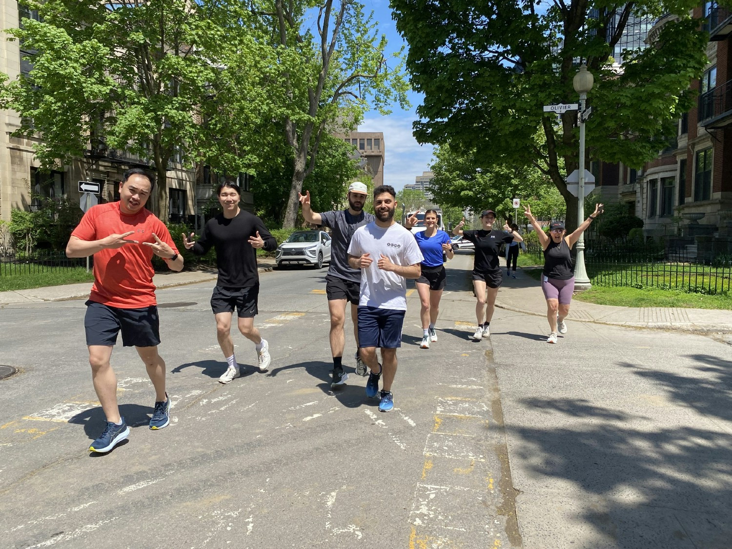 Health and wellness is a priority at Tecsys! Check out the Tecsys Running Club hitting the streets for an afternoon jog.