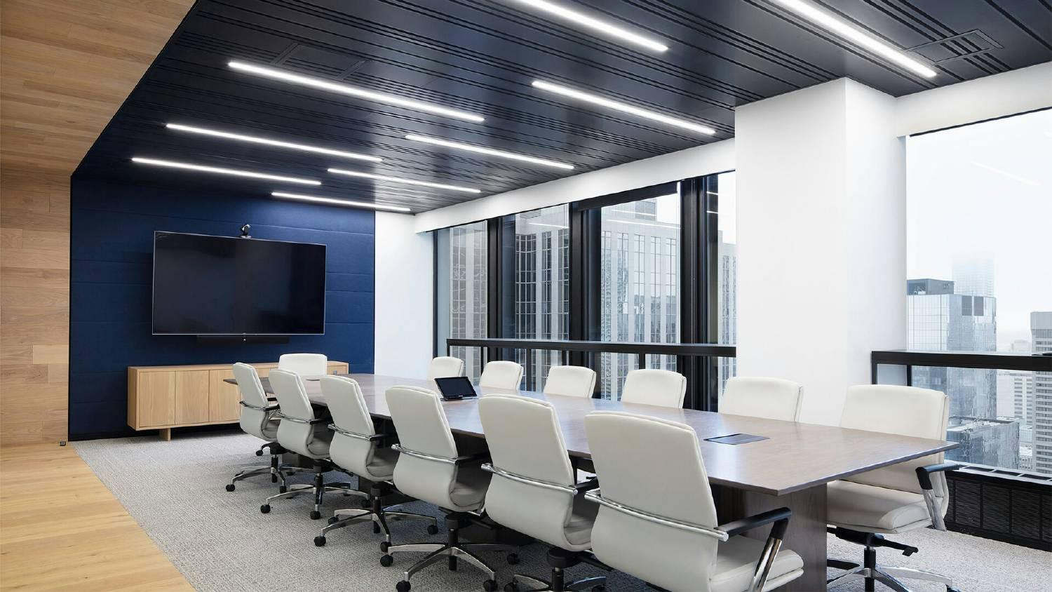 Boardroom in Fengate's Toronto office, at 77 King St W.