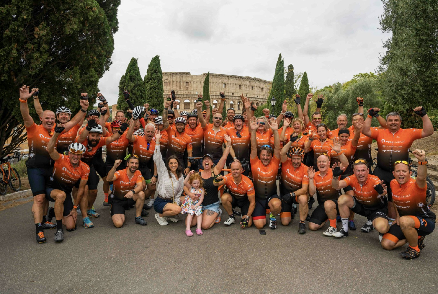 Pure Storage employees participated in the Charity Cycle for UNICEF cycling from Venice to Rome.