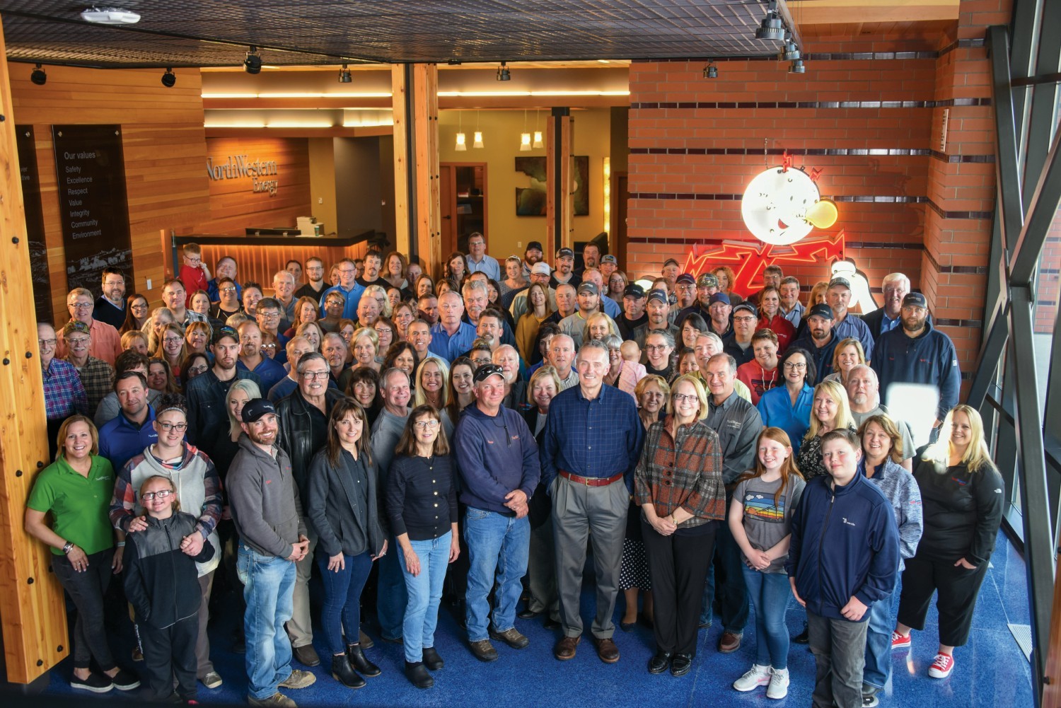 NorthWestern Energy employs nearly 1500 people, and we understand that our employees are our most valuable asset. 