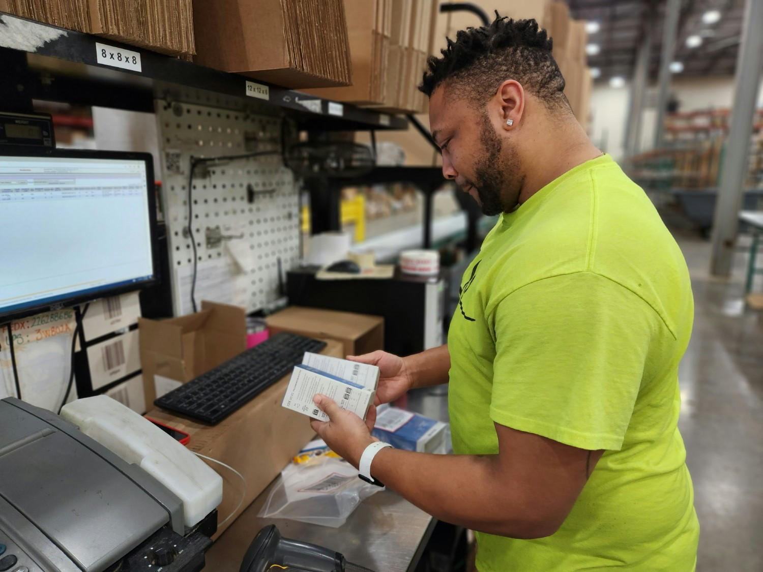 Wesco employee facilitating shipping orders in Warrendale, Pennsylvania