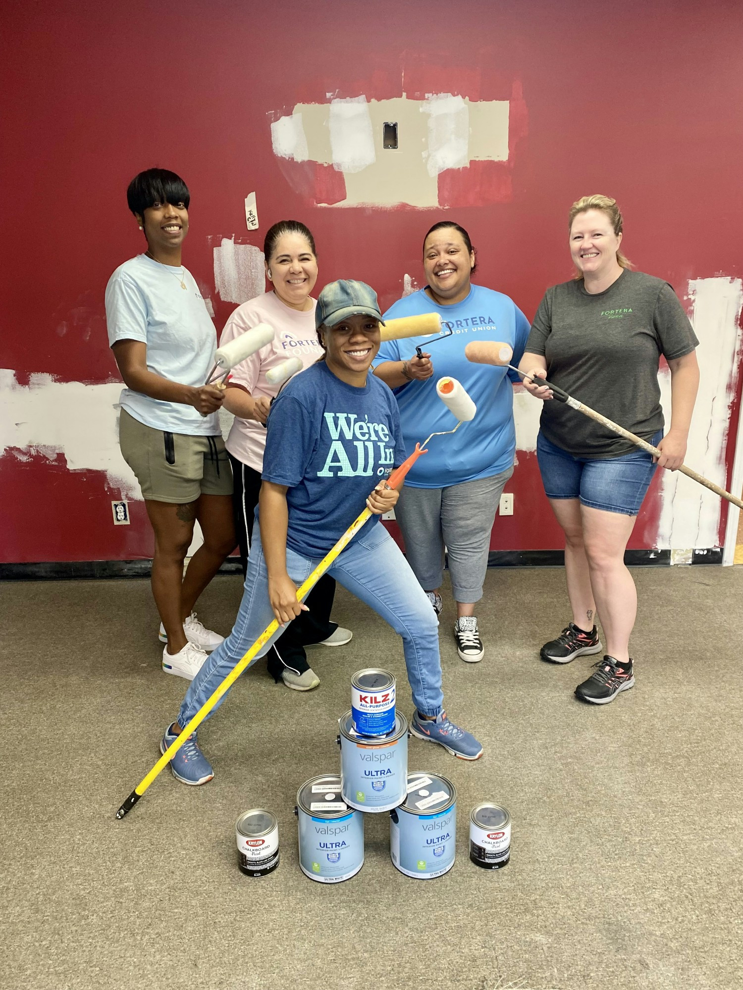 Fortera team members volunteer to paint at Big Brothers Big Sisters of Clarksville