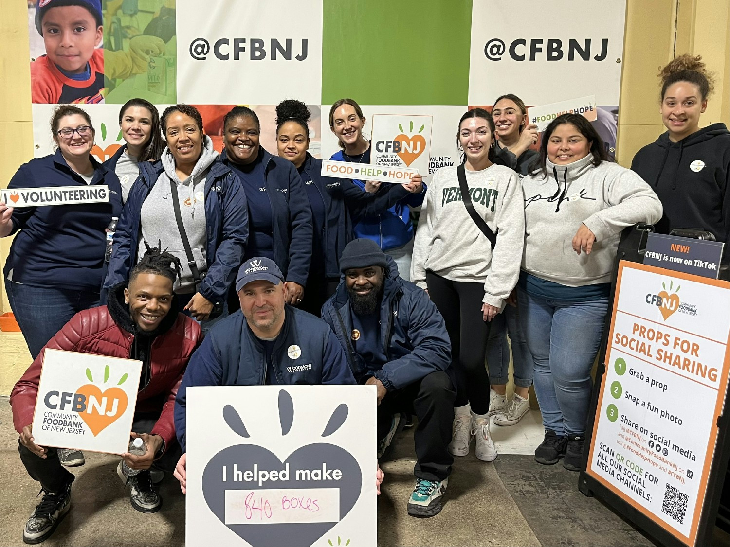 Woodmont Team Members volunteer at the Community Food Bank of New Jersey.