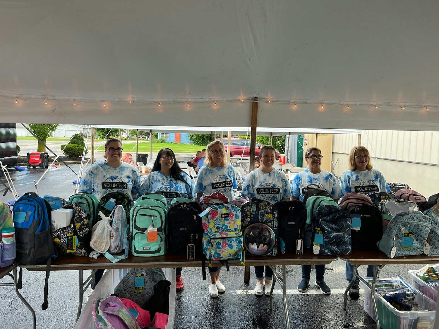 AP Sycamore OH Mfg employees collected supplies and donated 50+ bookbags to children/families in need in the community.