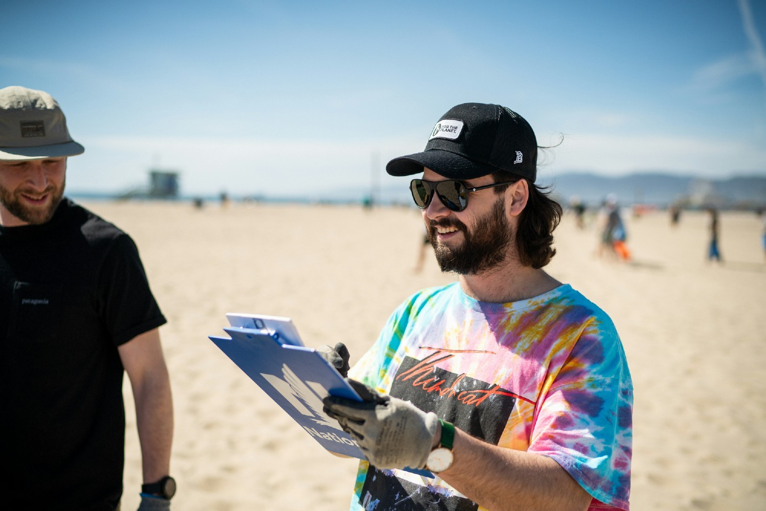 Jeff leading the beach cleanup