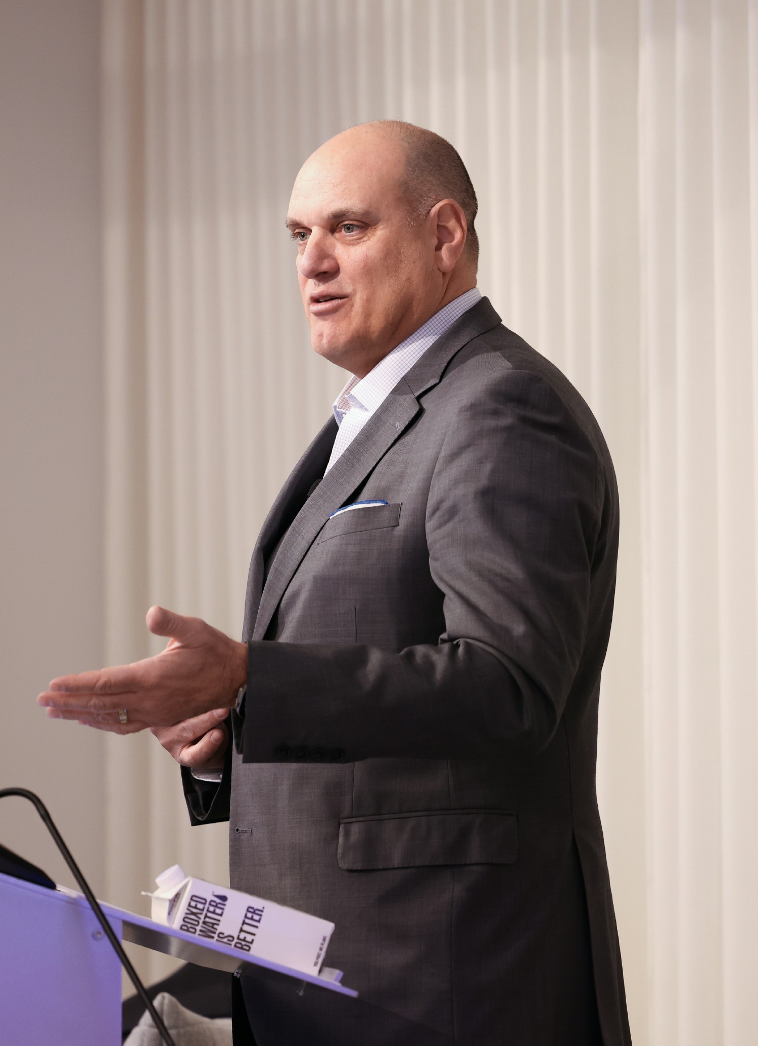 Our North America Region CEO Oscar Villalonga speaks during an all-employee meeting.