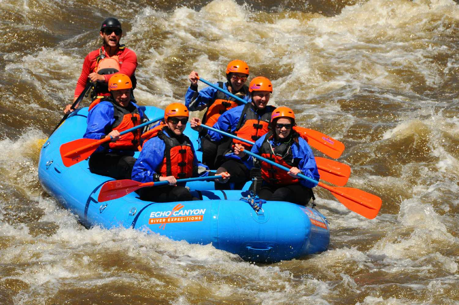 Admiral underwriters and their broker partners go white water rafting at our Premier Broker event in Colorado.