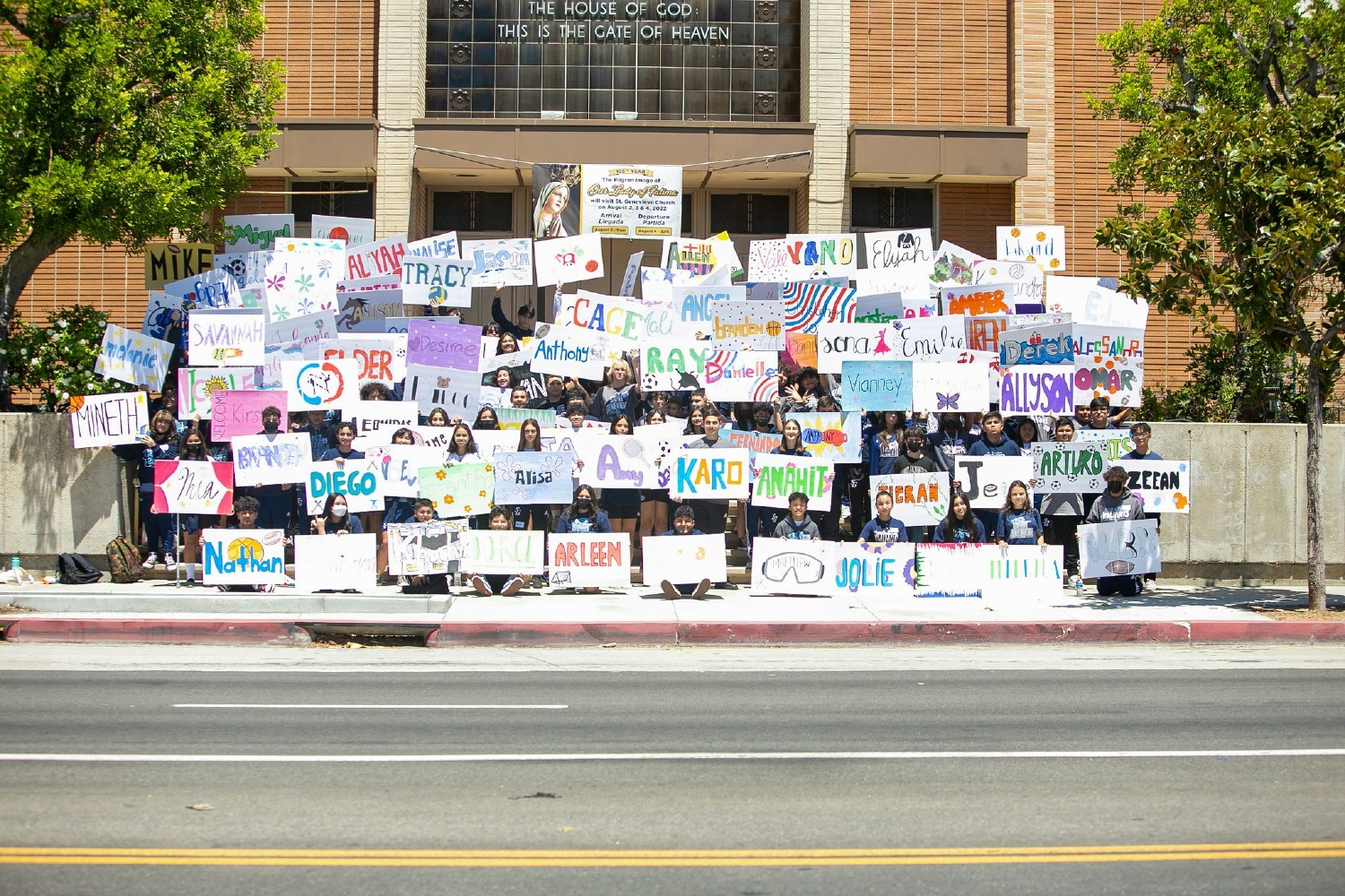 On Welcome Freshmen Day, freshmen receive posters prepared by seniors with letters written by students and teachers.