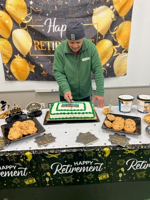 Celebrating employee retirement